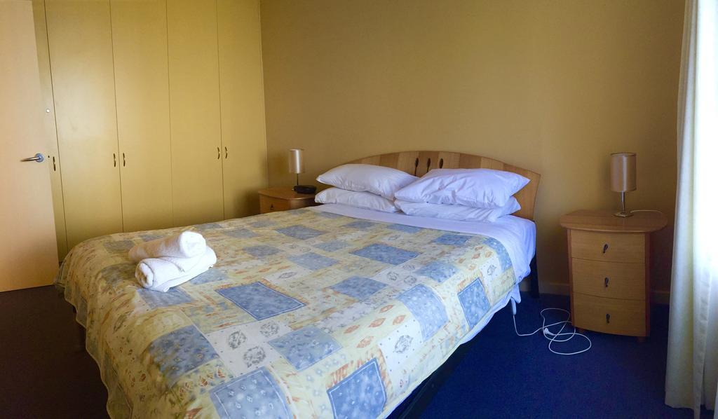 Horizons Beachfront Apartment ポート・フェアリー エクステリア 写真